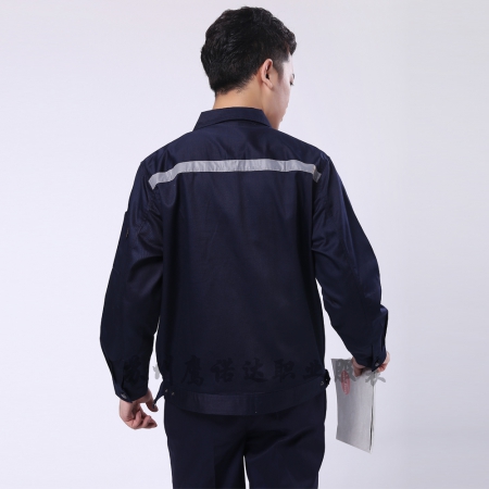 藏青拼米色涤棉线卡食品高档工衣高端服装定制AC090-SP